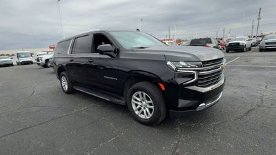 2023 Chevrolet Suburban LT