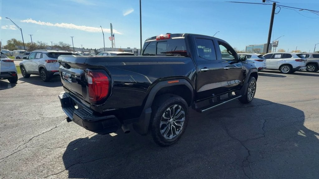 2023 GMC Canyon Denali