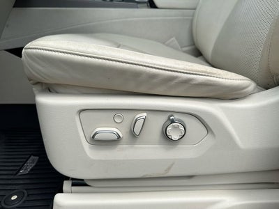 2022 Cadillac Escalade ESV Premium Luxury Platinum