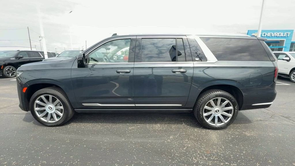 2022 Cadillac Escalade ESV Premium Luxury Platinum