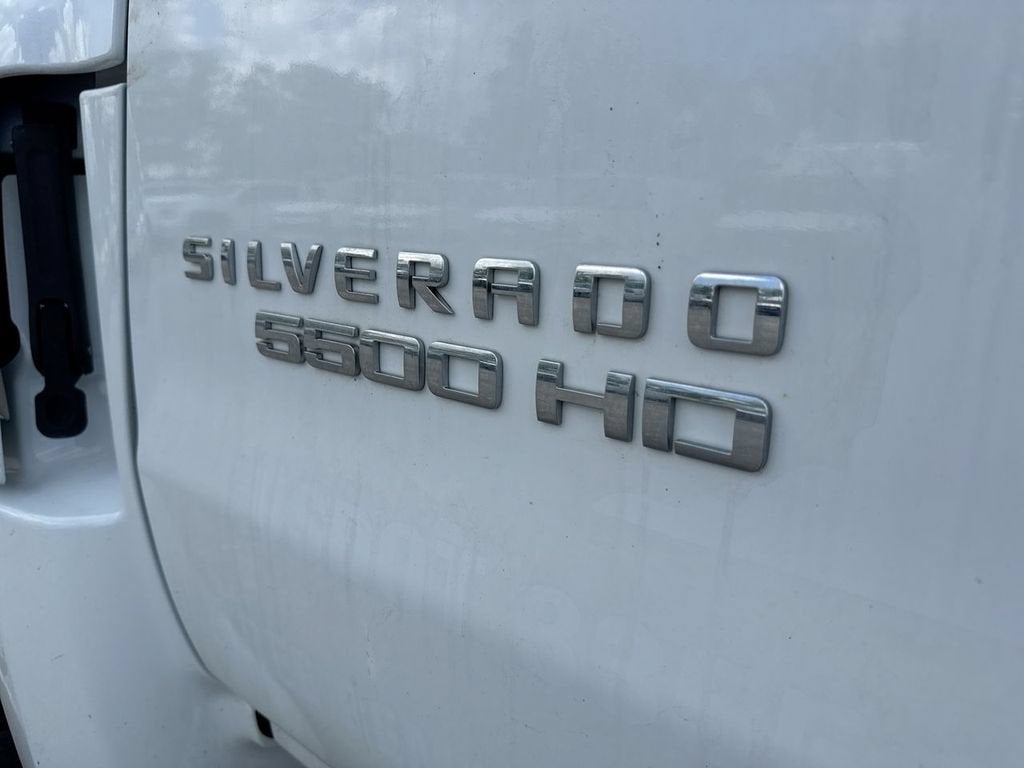 2022 Chevrolet Silverado 5500 HD Work Truck