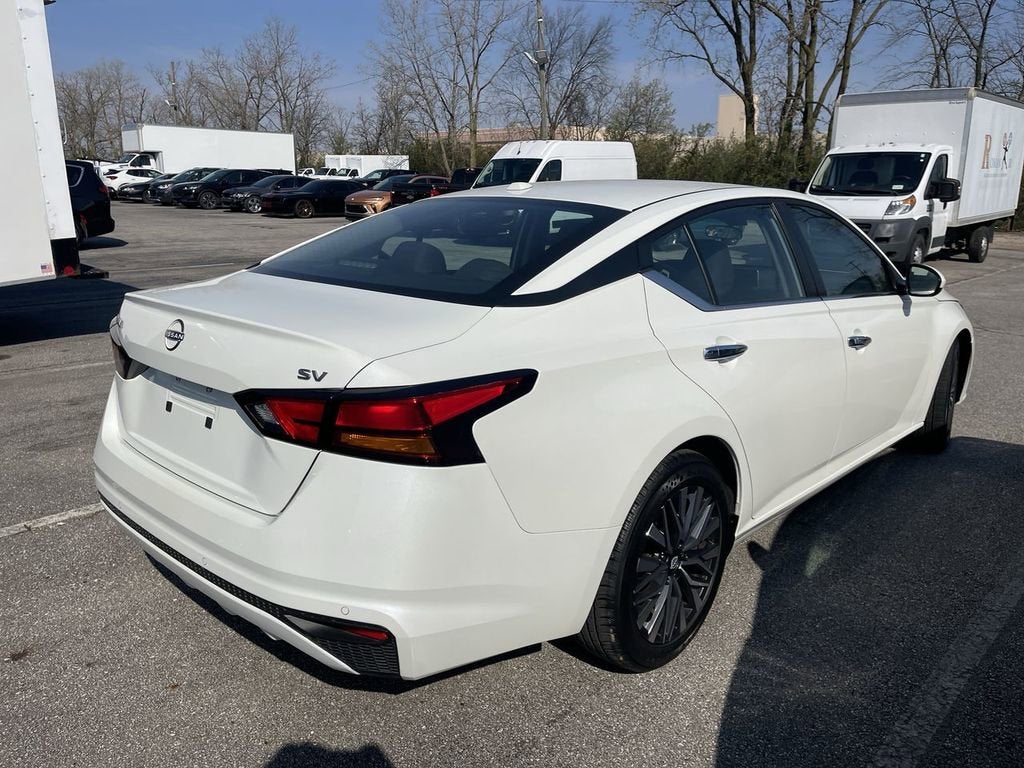 2023 Nissan Altima 2.5 SV