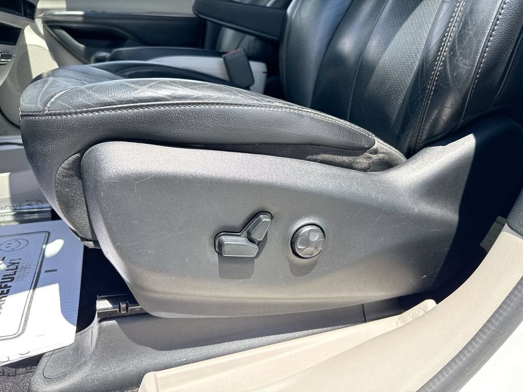 2018 Chrysler Pacifica Touring L