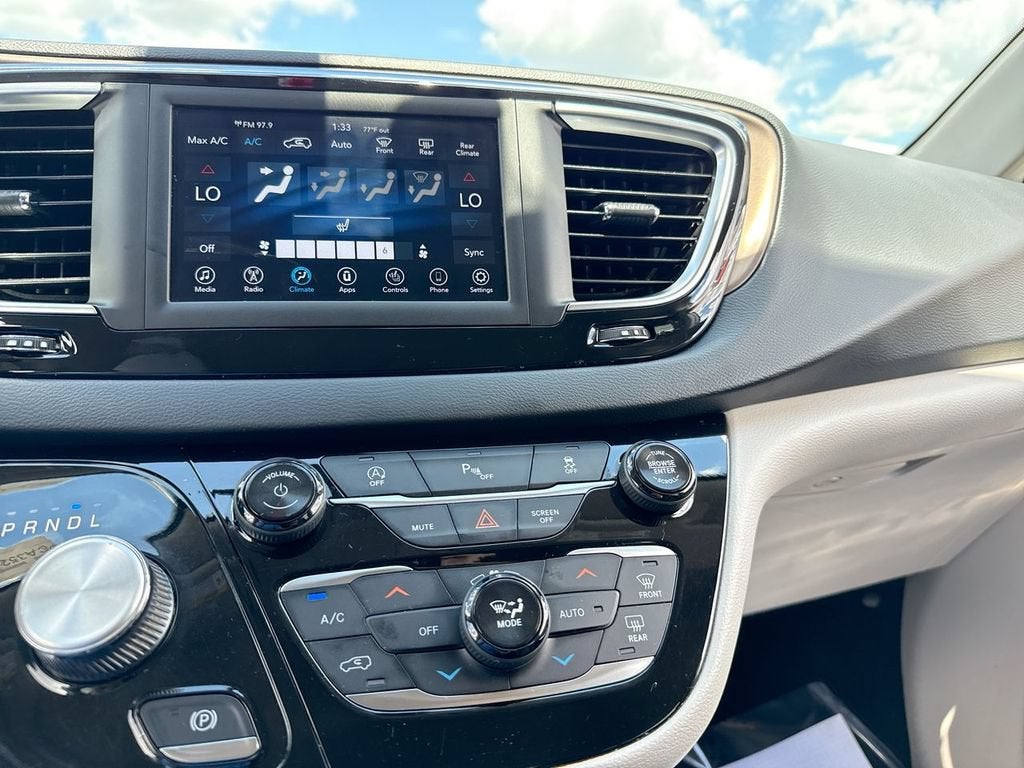 2018 Chrysler Pacifica Touring L