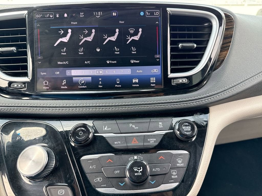 2023 Chrysler Pacifica Hybrid Limited