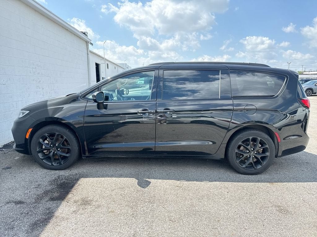 2023 Chrysler Pacifica Touring L AWD