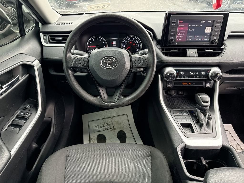 2022 Toyota RAV4 XLE