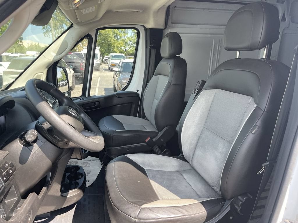 2025 RAM ProMaster Cargo Van Tradesman
