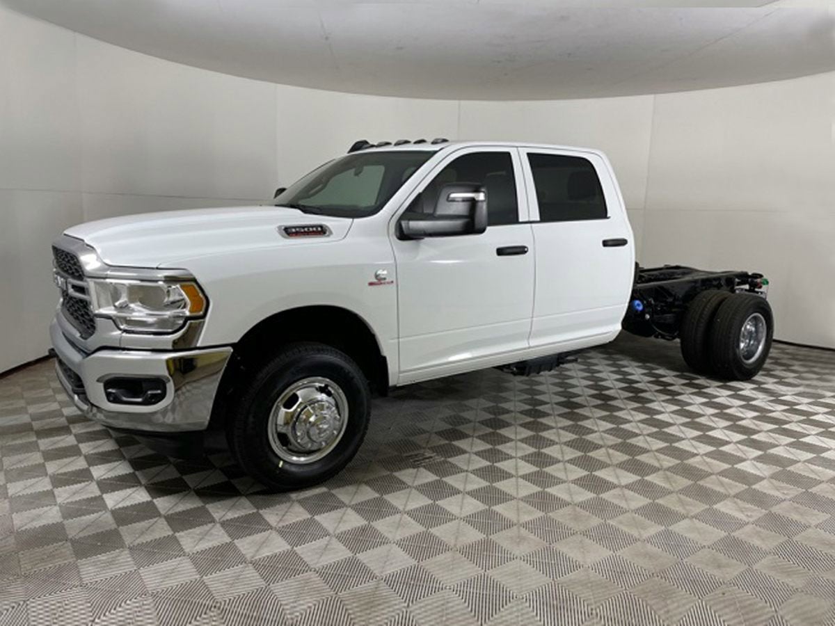 2024 RAM 3500 Chassis Cab Tradesman