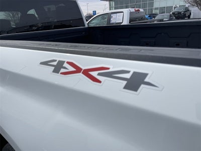 2022 Chevrolet Silverado 1500 Custom