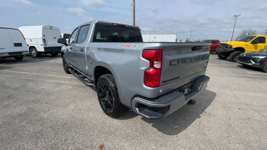 2024 Chevrolet Silverado 1500 Custom
