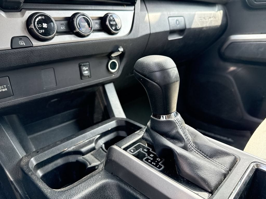 2017 Toyota Tacoma SR5