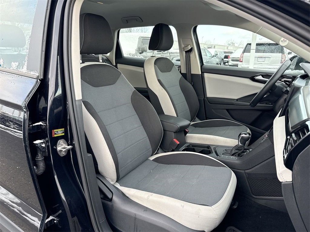 2025 Volkswagen Taos S