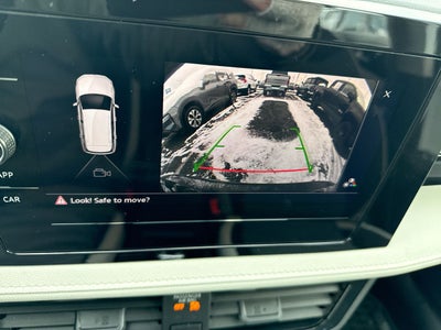 2025 Volkswagen Taos S