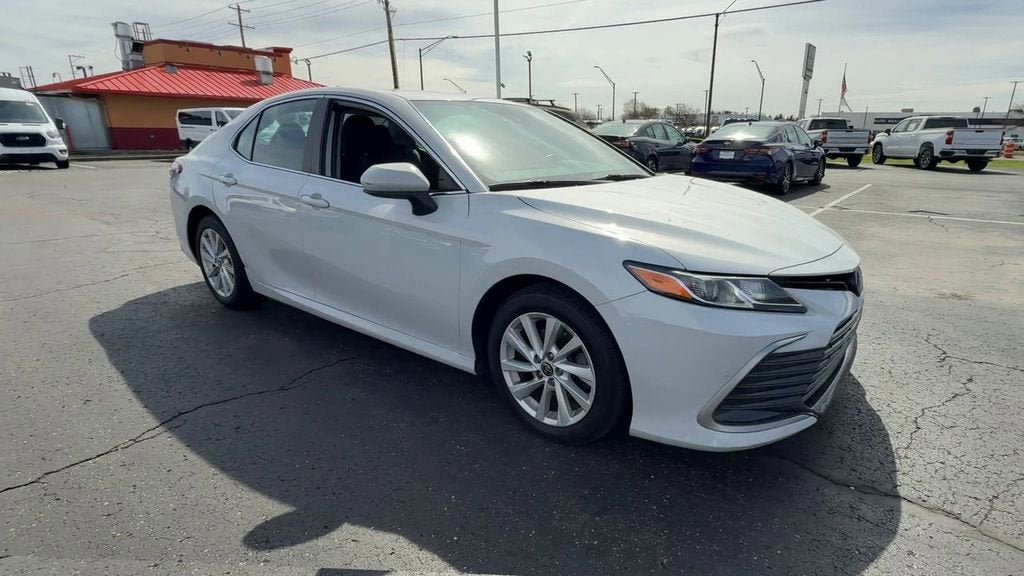 2022 Toyota Camry LE