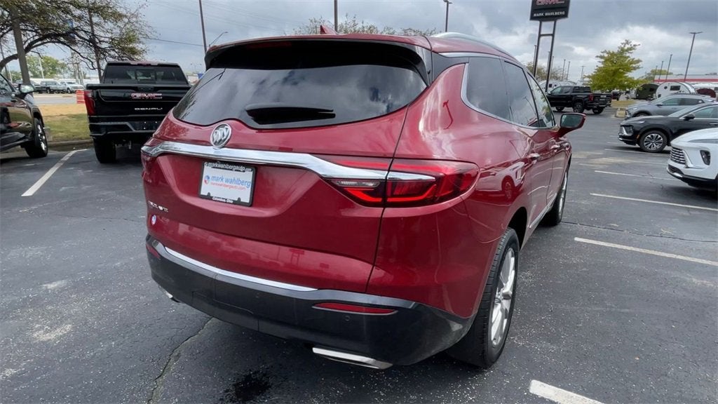 2020 Buick Enclave Essence