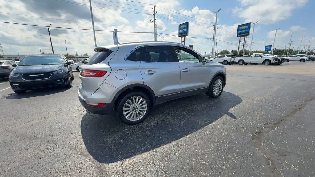 2019 Lincoln MKC Standard
