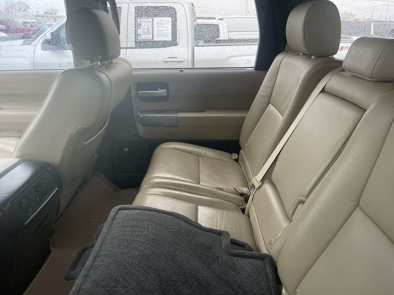 2014 Toyota Sequoia Limited