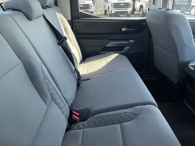 2024 Toyota Tundra 4WD SR5