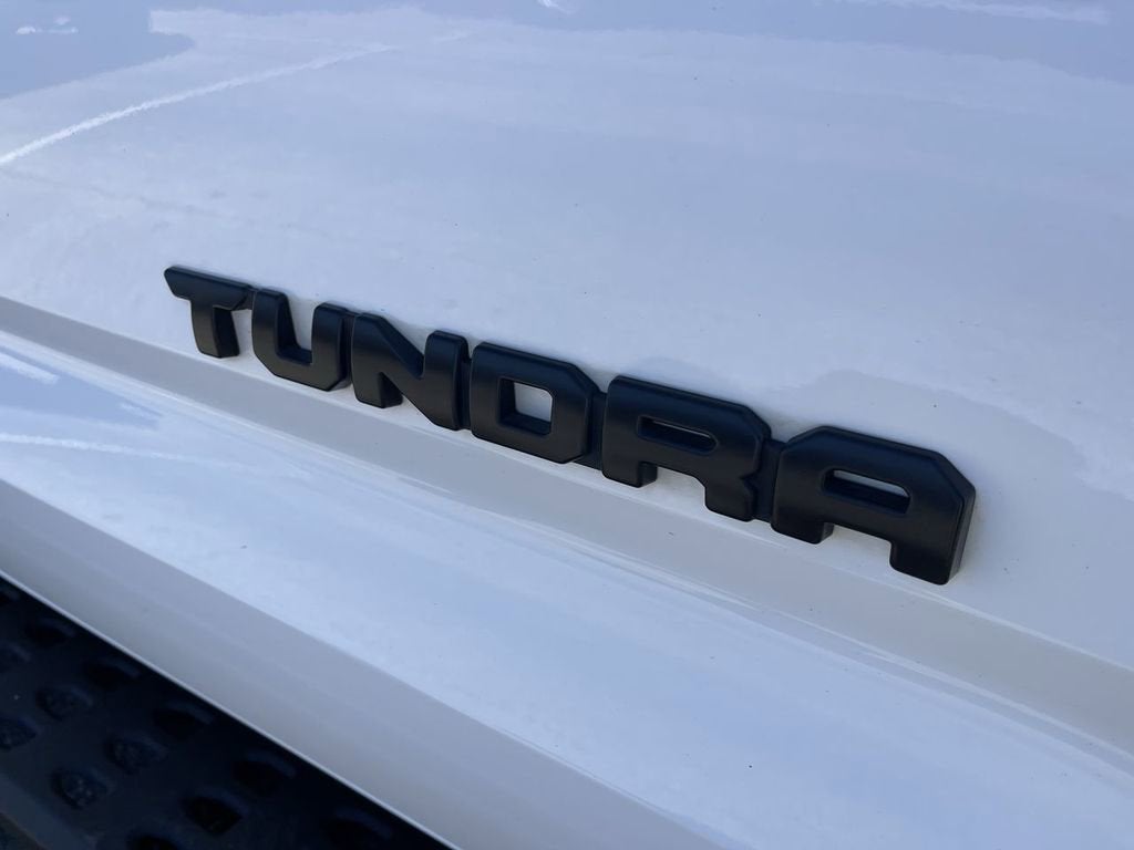 2024 Toyota Tundra 4WD SR5