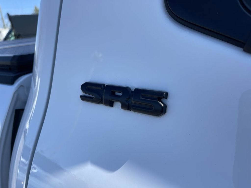 2024 Toyota Tundra 4WD SR5