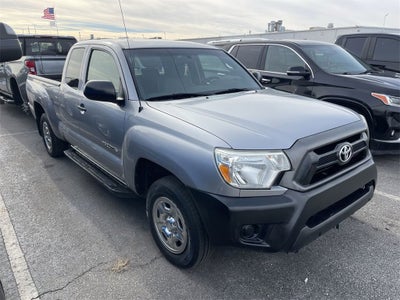 2015 Toyota Tacoma 2WD Access Cab Standard Bed I4 Manual (SE)