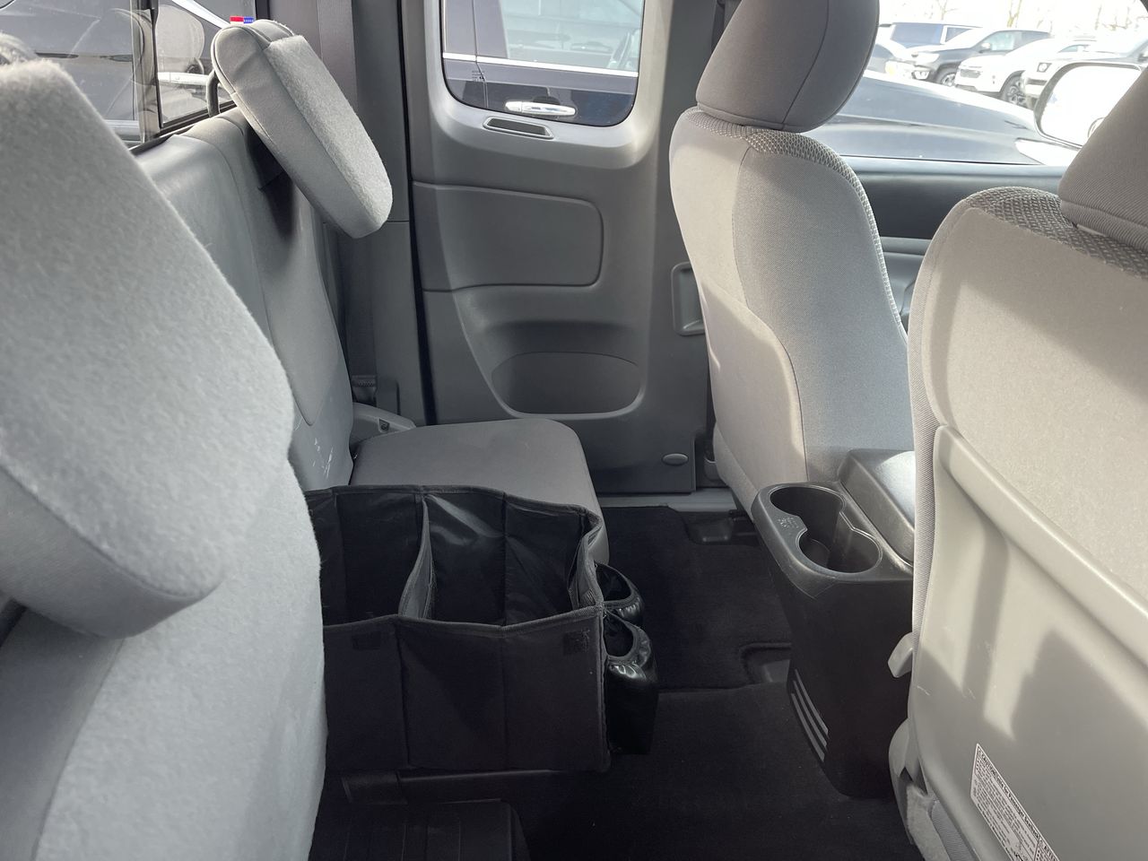 2015 Toyota Tacoma 2WD Access Cab Standard Bed I4 Manual (SE)