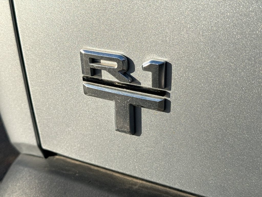 2024 RIVIAN R1T Adventure