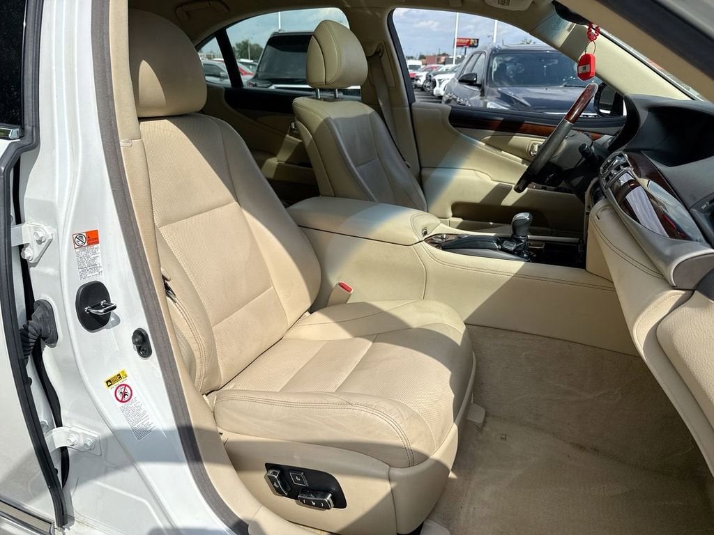 2015 Lexus LS 460 4dr Sdn AWD