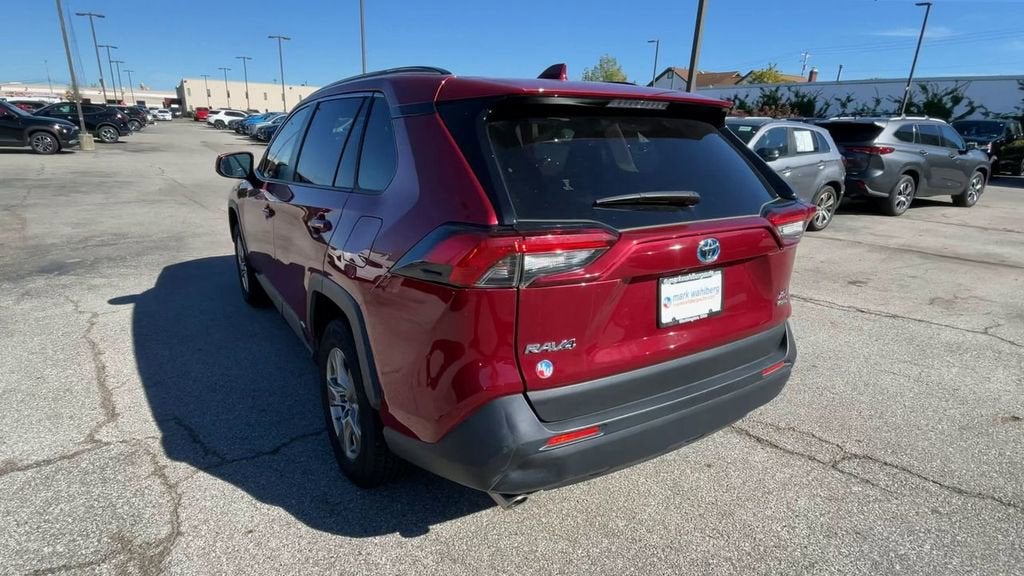 2022 Toyota RAV4 Hybrid XLE