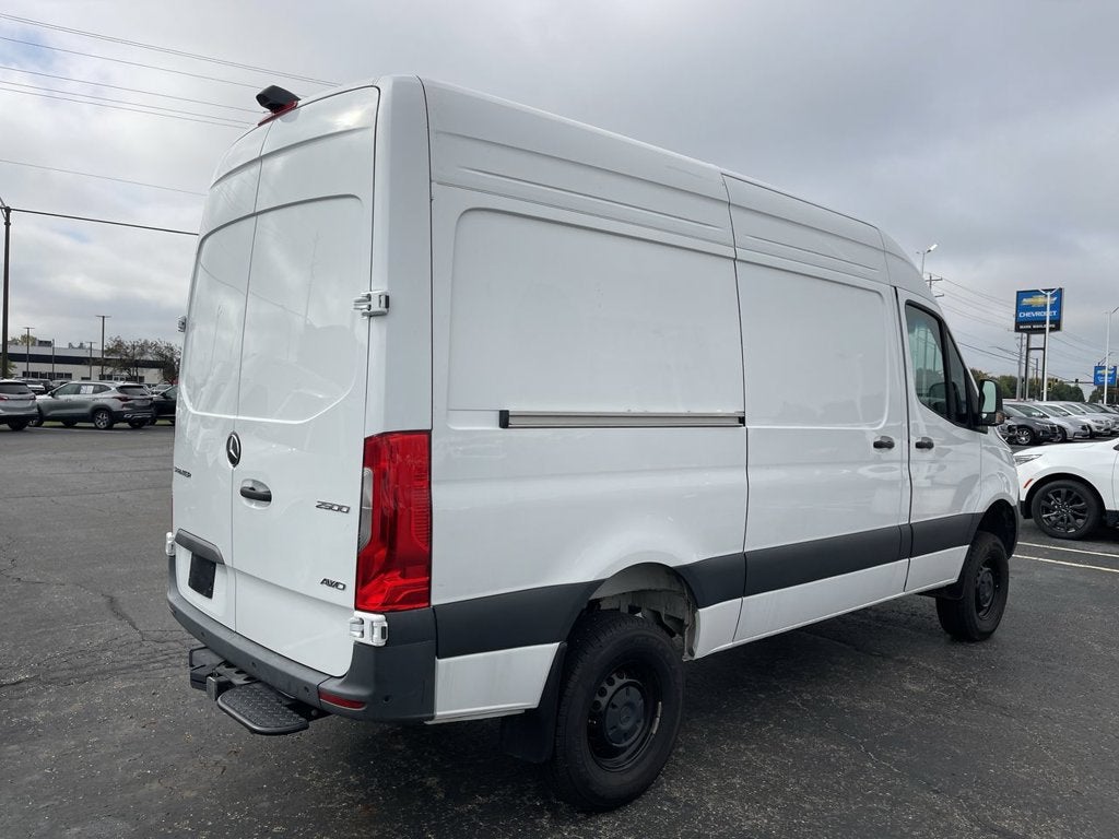 2024 Mercedes-Benz Sprinter 2500 Standard Roof 4-Cyl Diesel HO