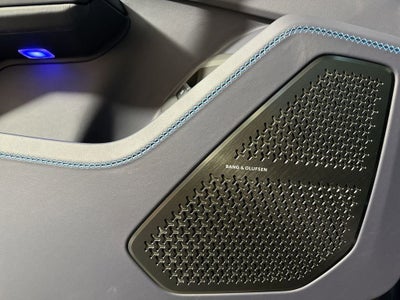 2025 Lamborghini Urus SE