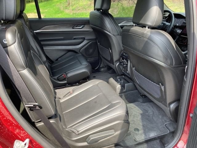 2025 Jeep Grand Cherokee L Limited 4x4