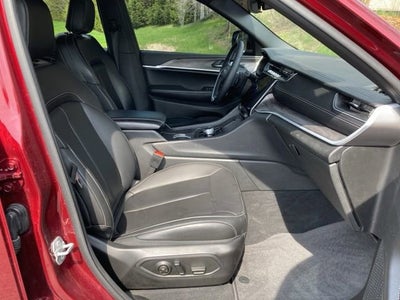 2025 Jeep Grand Cherokee L Limited 4x4