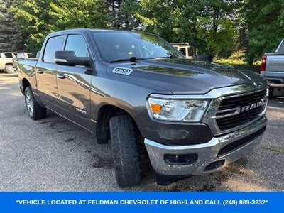 2020 RAM 1500 Big Horn Crew Cab 4x4 5'7" Box