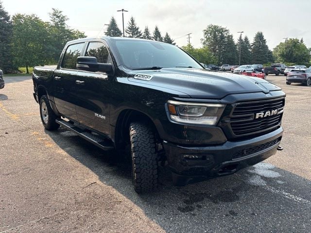 2020 RAM 1500 Big Horn Crew Cab 4x4 5'7" Box