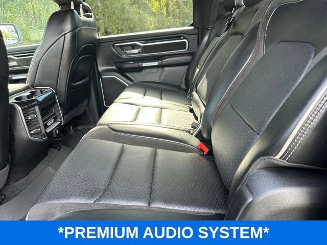 2020 RAM 1500 Laramie Crew Cab 4x4 5'7" Box