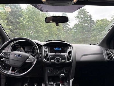 2017 Ford Focus ST