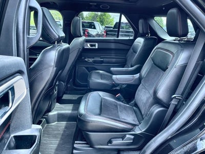 2022 Ford Explorer ST-Line