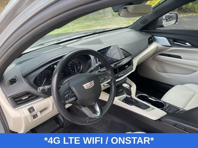 2023 Cadillac CT4 Luxury