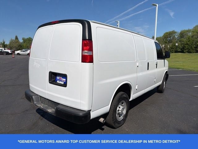 2024 Chevrolet Express Cargo 2500 WT