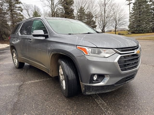 2020 Chevrolet Traverse LT Cloth