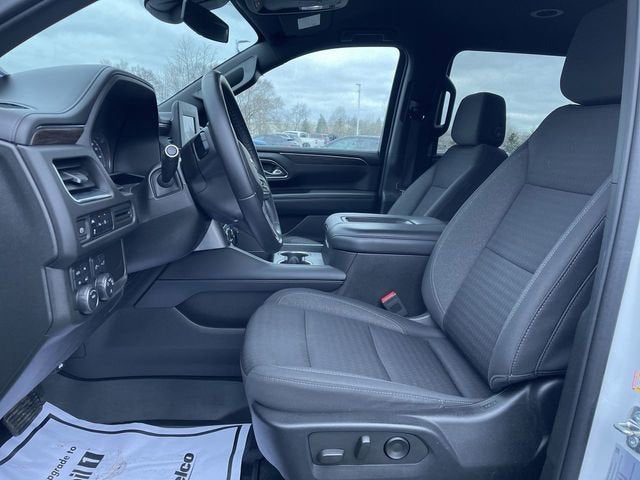 2023 Chevrolet Suburban LS