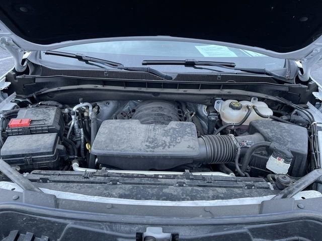 2023 Chevrolet Suburban LS