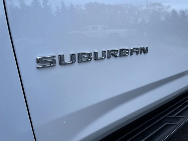 2023 Chevrolet Suburban LS