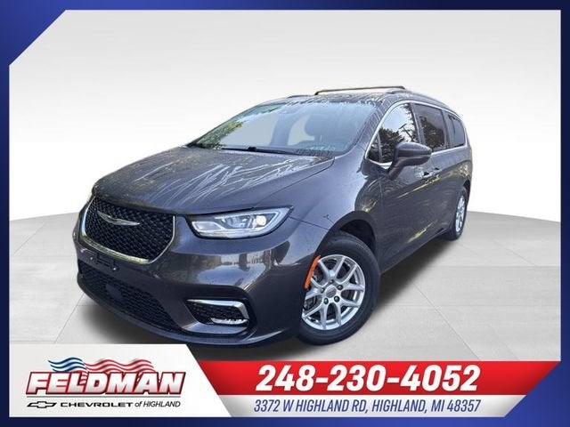 2022 Chrysler Pacifica Touring L