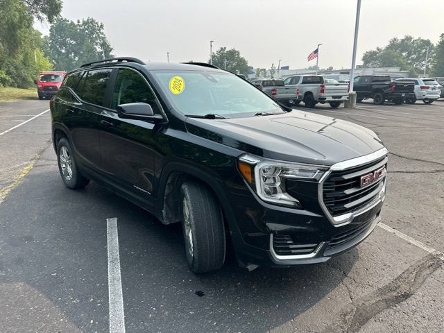 2024 GMC Terrain SLE