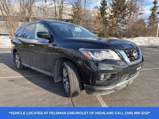 2018 Nissan Pathfinder S