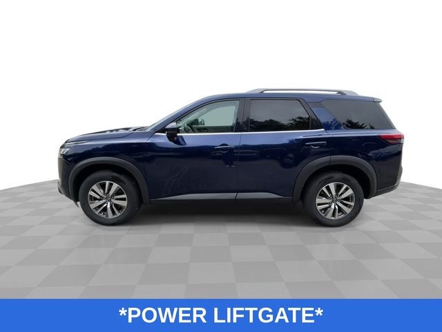 2023 Nissan Pathfinder SL 4WD