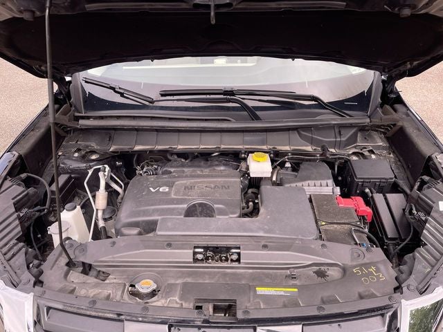 2023 Nissan Pathfinder SL 4WD